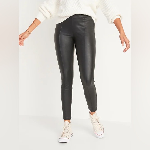 Old Navy Stevie high-rise faux leather pull on pants XL TALL - Picture 2 of 5